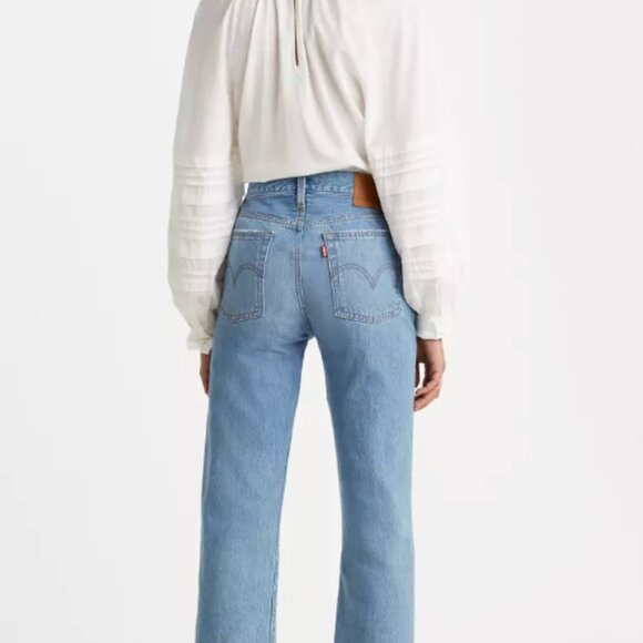 Levi's Wedgie Straight Crop Jeans Premium Distressed Button Fly, Raw Hem Denim - Picture 2 of 6